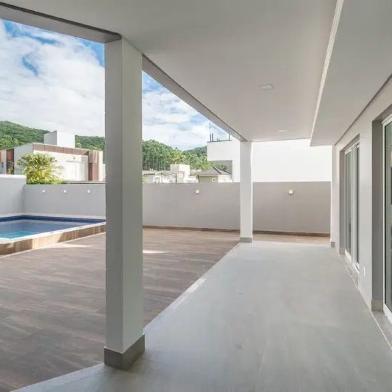 WhatsApp-Image-2026-03-11-at-16.05.05-1